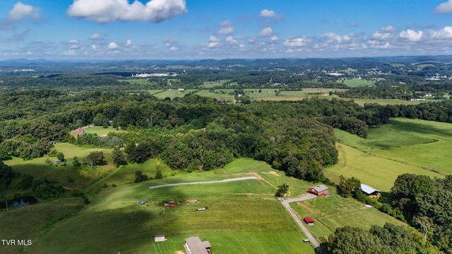 433 California Avenue, Church Hill, TN 37642