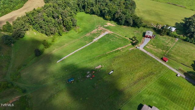 433 California Avenue, Church Hill, TN 37642