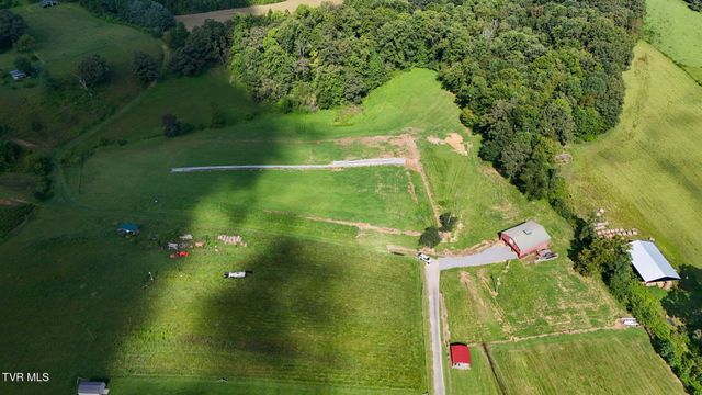 433 California Avenue, Church Hill, TN 37642
