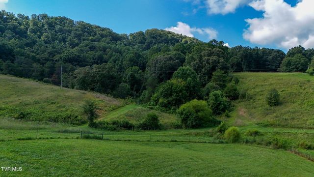 433 California Avenue, Church Hill, TN 37642