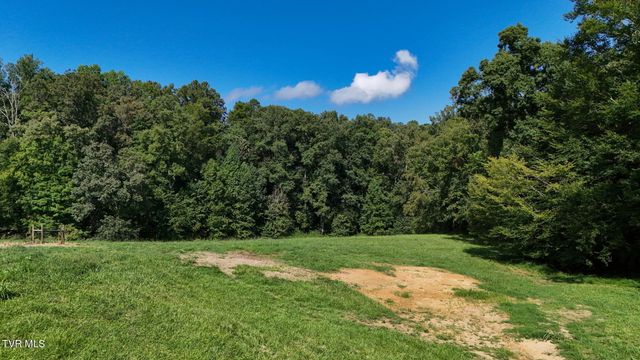 433 California Avenue, Church Hill, TN 37642