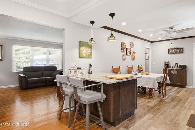98 Woodridge Avenue, Toms River, NJ 08755