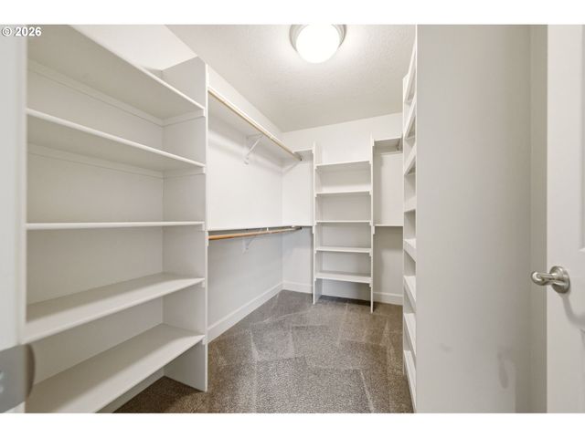 15842 Nw LINDER St, Portland, OR 97229