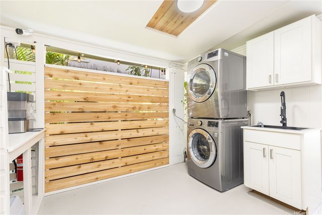 426 Keaniani Street, Kailua, HI 96734