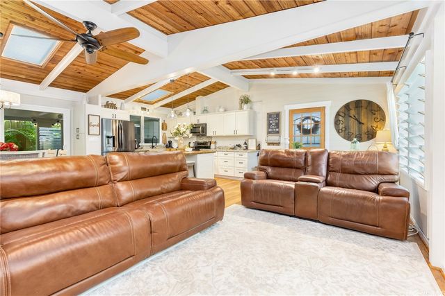 426 Keaniani Street, Kailua, HI 96734