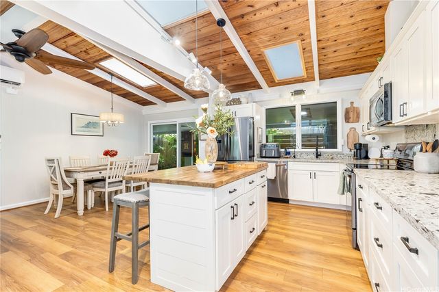 426 Keaniani Street, Kailua, HI 96734