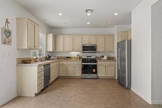 463 Cornwall Glen, Escondido, CA 92025