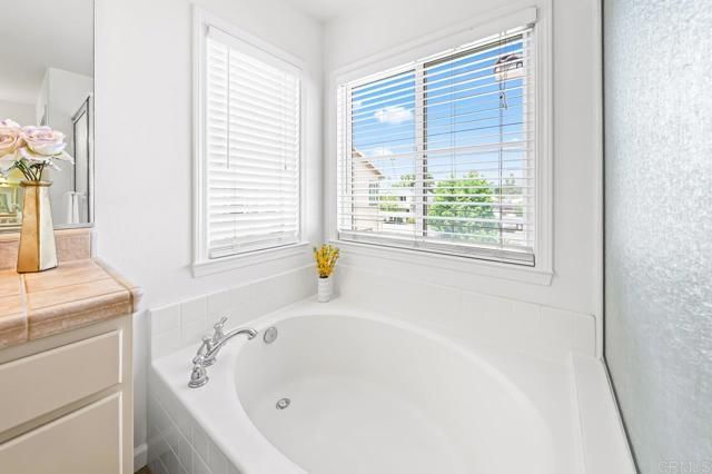 463 Cornwall Glen, Escondido, CA 92025