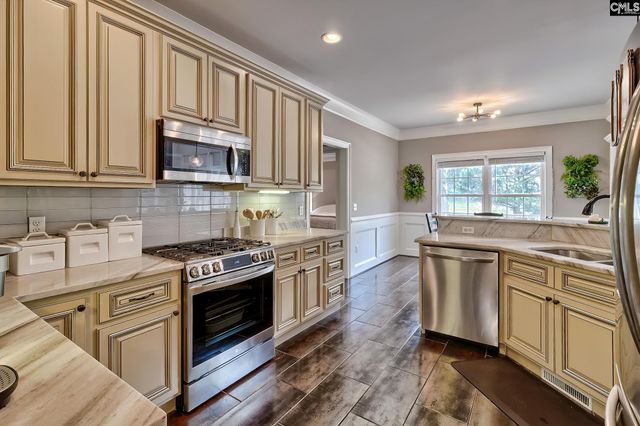 129 Drakewood Drive, Columbia, SC 29212