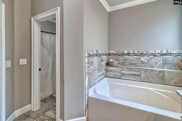 129 Drakewood Drive, Columbia, SC 29212