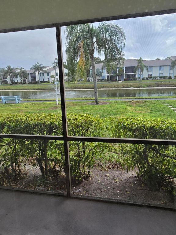 1106 Green Pine Boulevard F1, West Palm Beach, FL 33409