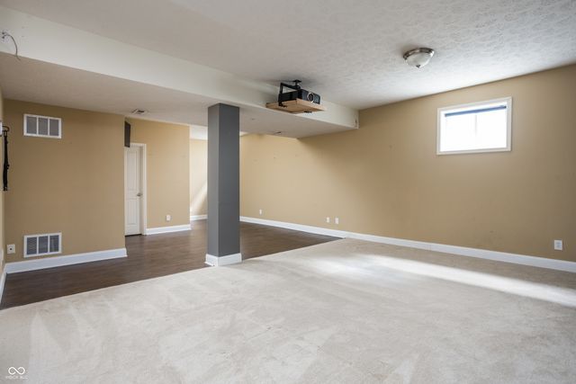 8167 Northpoint Drive, Brownsburg, IN 46112
