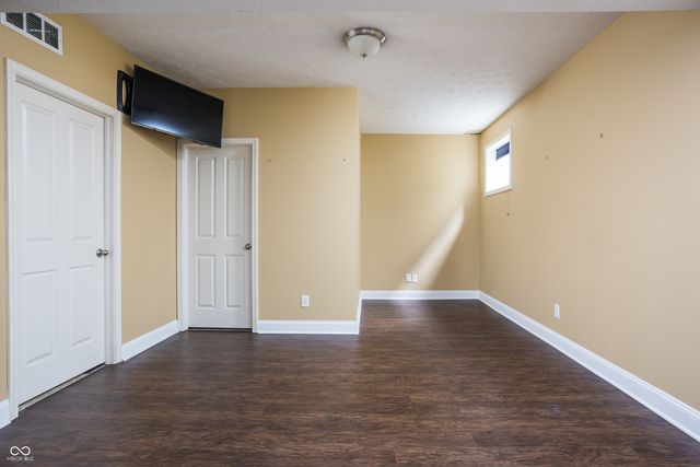 8167 Northpoint Drive, Brownsburg, IN 46112