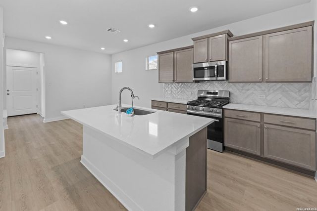 641 Salamander, San Marcos, TX 78666