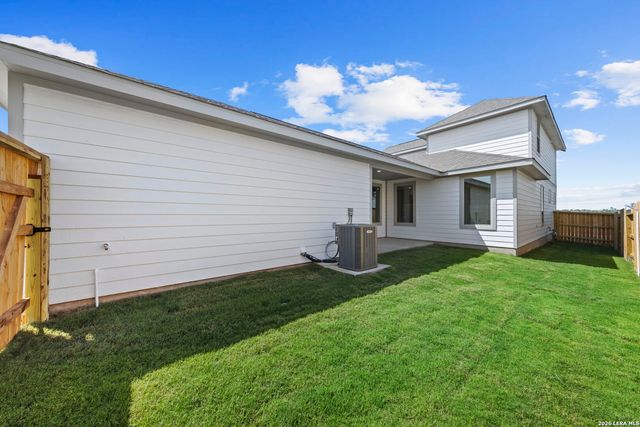 641 Salamander, San Marcos, TX 78666