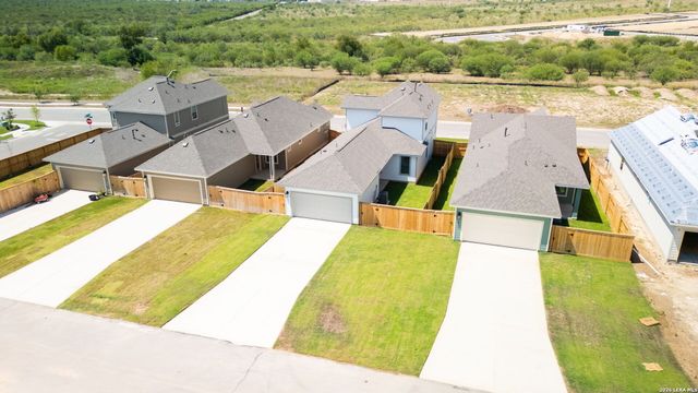 641 Salamander, San Marcos, TX 78666