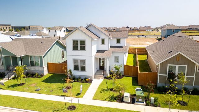 641 Salamander, San Marcos, TX 78666