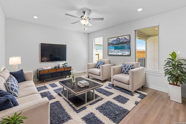 641 Salamander, San Marcos, TX 78666