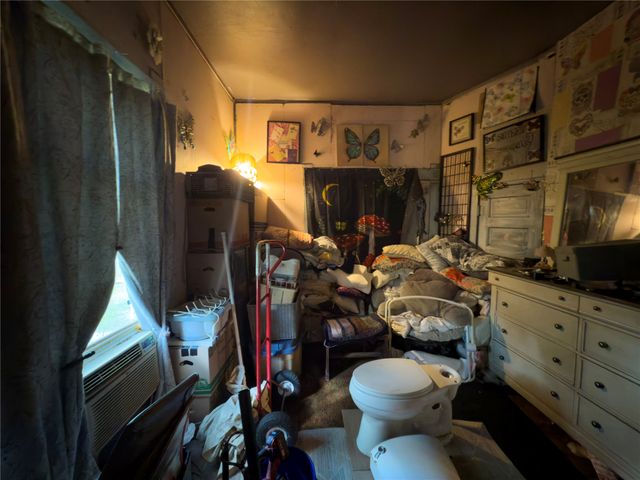 404 E Orange Street, Sherman, TX 75090