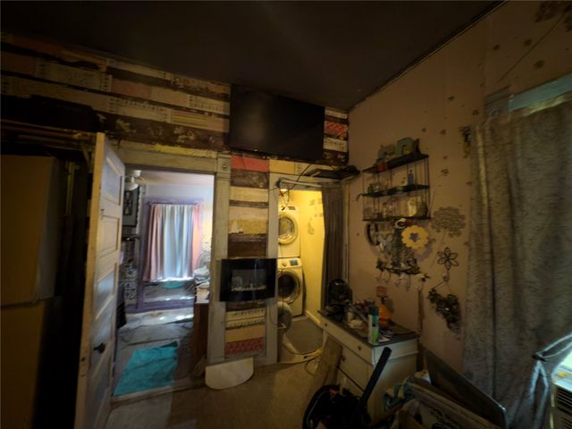 404 E Orange Street, Sherman, TX 75090