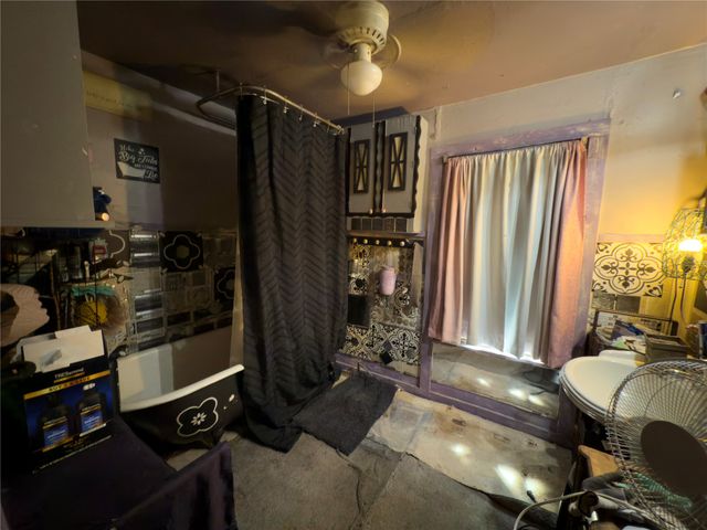 404 E Orange Street, Sherman, TX 75090