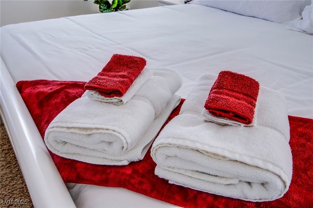 29 Blue Sunrise Avenue, North Las Vegas, NV 89031