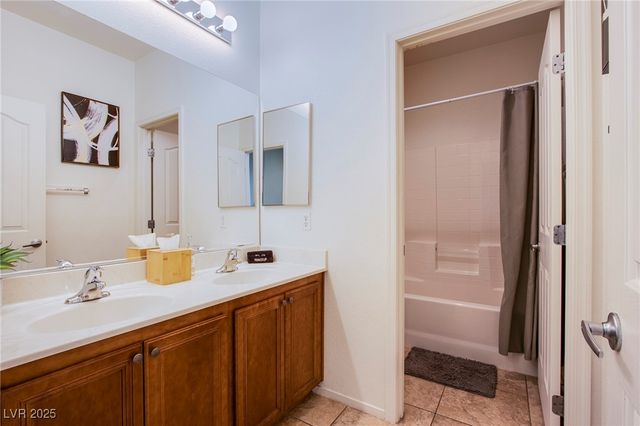 29 Blue Sunrise Avenue, North Las Vegas, NV 89031