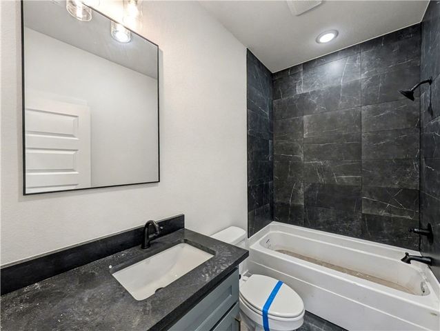 6 Romine Place, Bella Vista, AR 72715