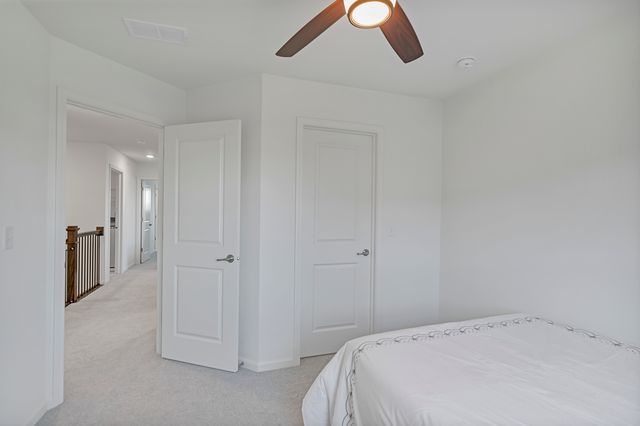 3202 Martini Street, Mundelein, IL 60060