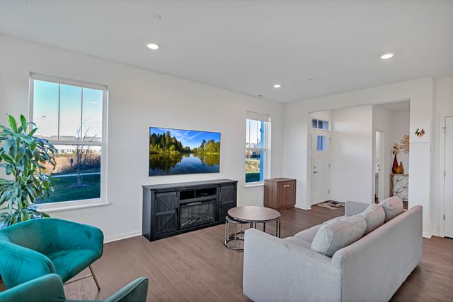 3202 Martini Street, Mundelein, IL 60060