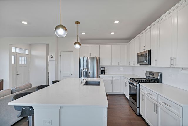 3202 Martini Street, Mundelein, IL 60060