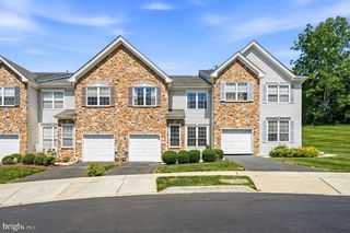 121 FORELOCK CT, West Chester, PA 19382