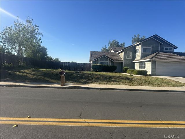 25667 Kalmia, Moreno Valley, CA 92557