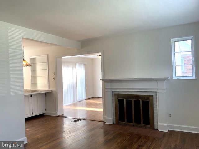 4410 WOODFIELD RD, Kensington, MD 20895