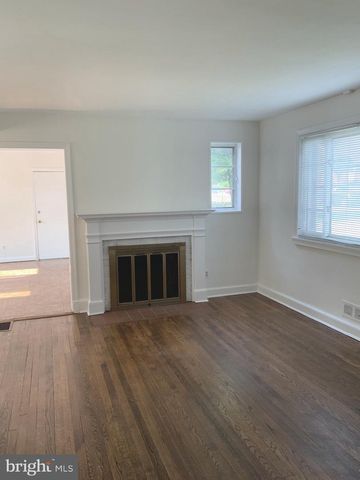 4410 WOODFIELD RD, Kensington, MD 20895