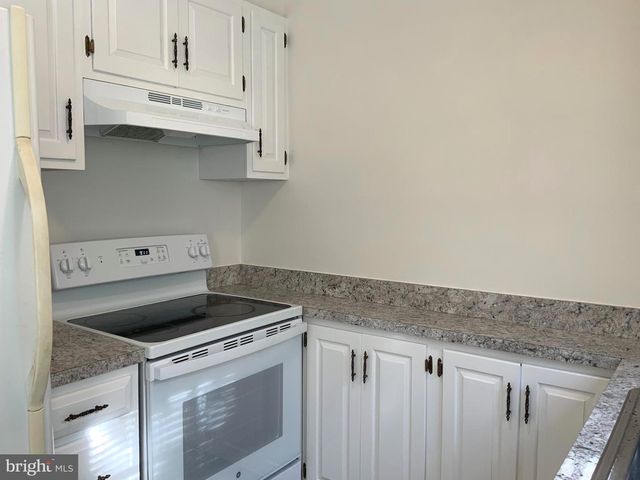 4410 WOODFIELD RD, Kensington, MD 20895