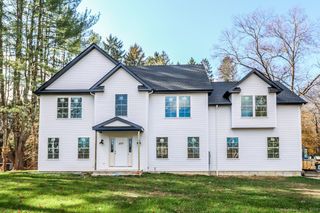 4 Delia Lane, New Milford, CT 06776