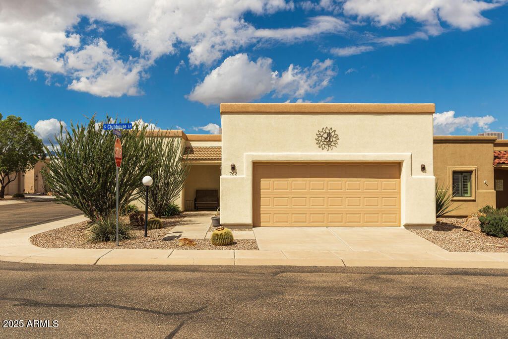 762 S CLUBHOUSE Lane, Sierra Vista, AZ 85635