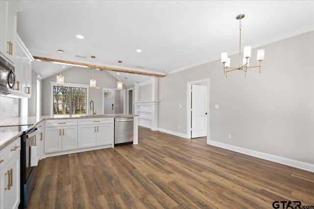 528 W 32nd St, Tyler, TX 75702