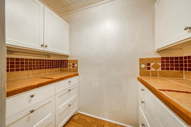 220 Irvy Rd, England, AR 72046