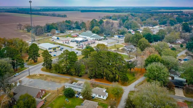 220 Irvy Rd, England, AR 72046