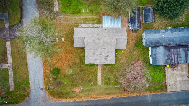 220 Irvy Rd, England, AR 72046