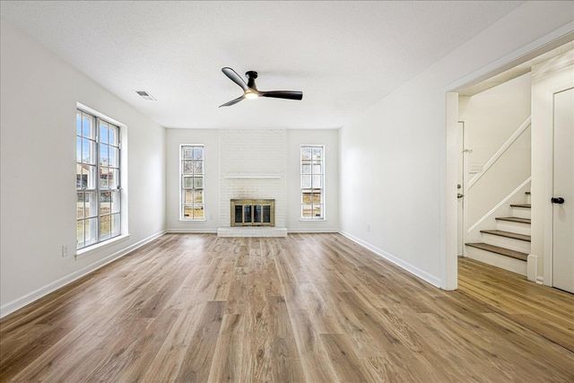 4309 BEECHCLIFF LN, Memphis, TN 38128