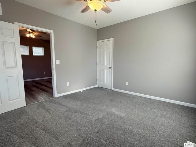 1920 S 11 Street, Lincoln, NE 68502