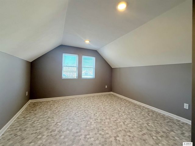 1920 S 11 Street, Lincoln, NE 68502