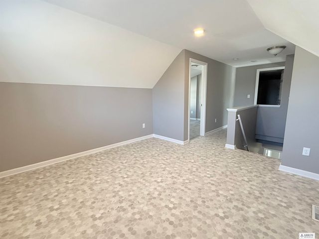 1920 S 11 Street, Lincoln, NE 68502