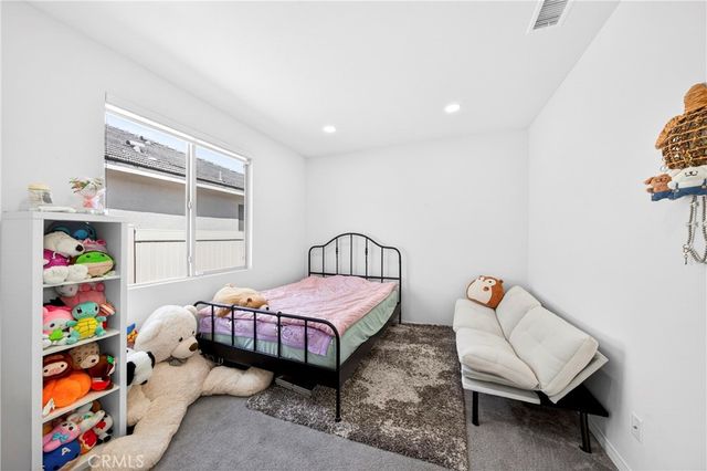 9521 Venetian, Jurupa Valley, CA 92509