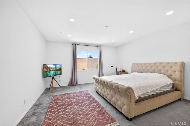 9521 Venetian, Jurupa Valley, CA 92509