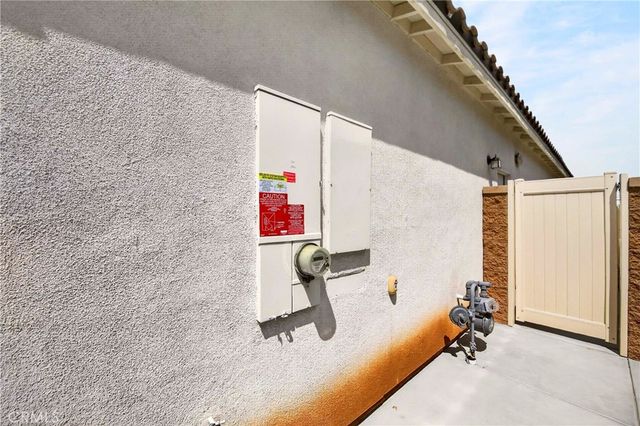 9521 Venetian, Jurupa Valley, CA 92509