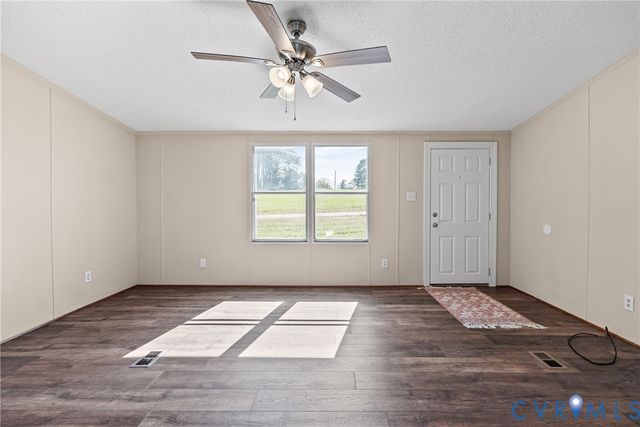 1812 West Avenue, Victoria, VA 23974